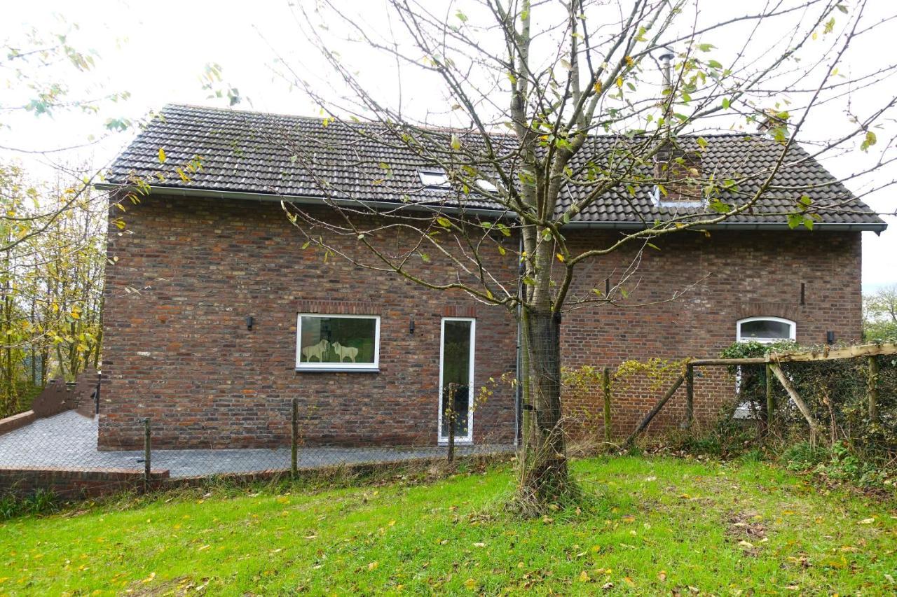 Holiday home Leukderhuisje Geulle